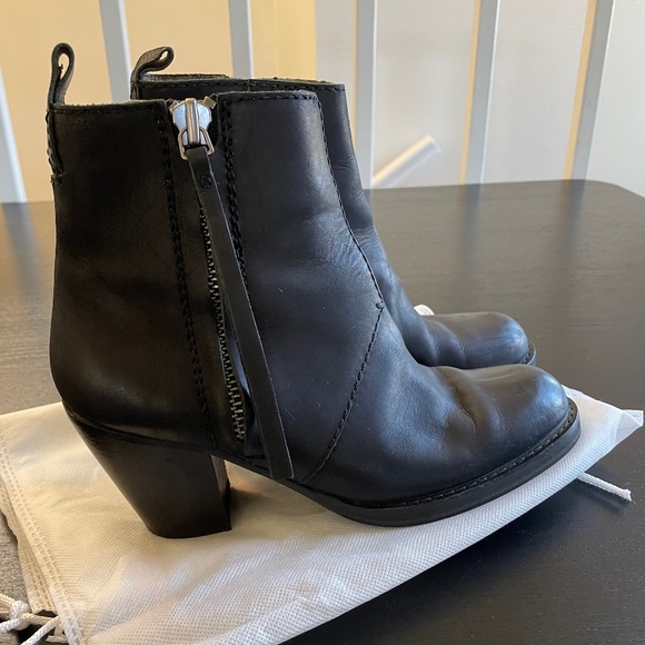 Acne Studios Pistol Boots - Picture 1 of 4